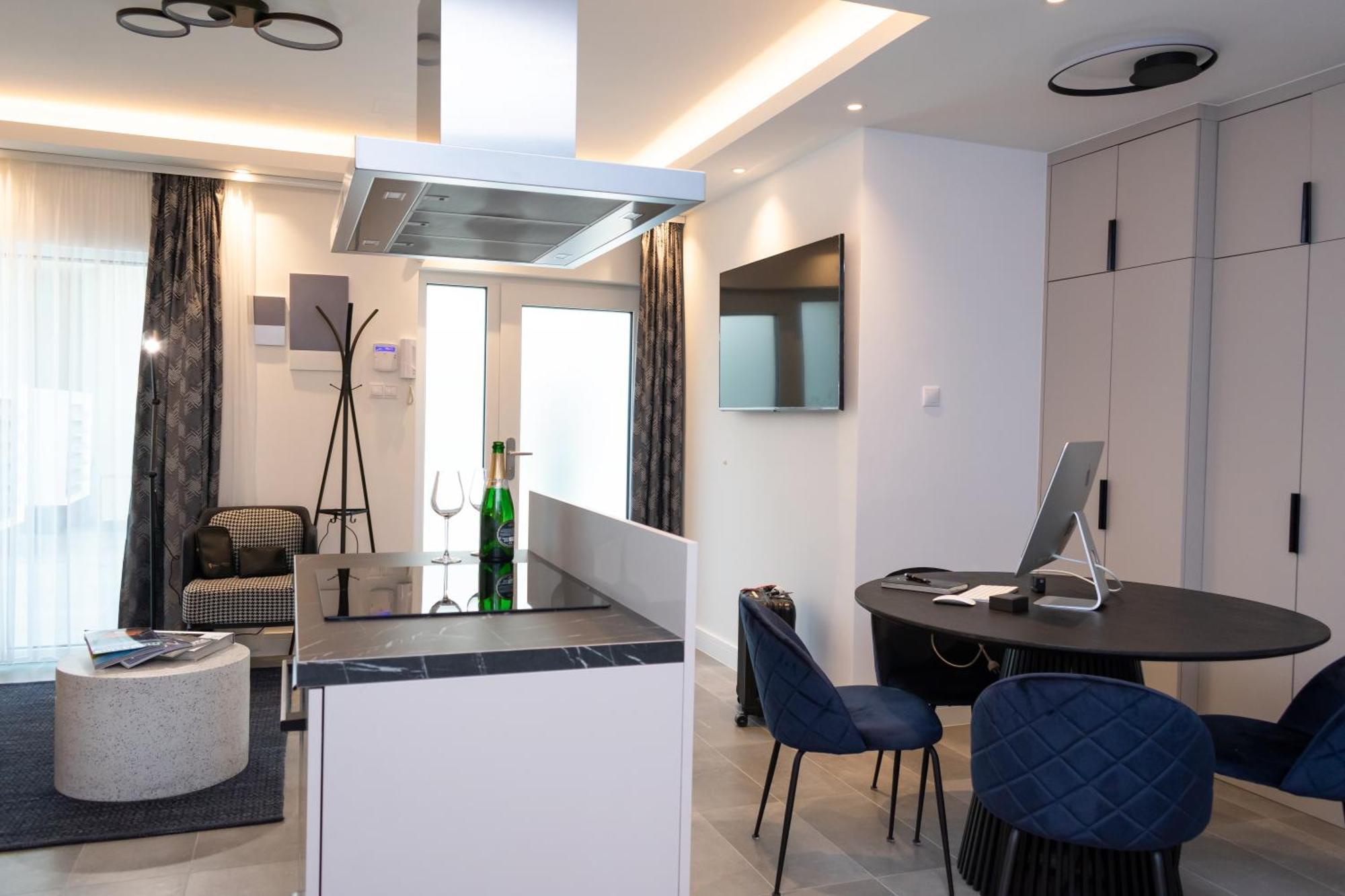 Luxury Cozy 2 Bdr Downtown Apt.7 Будапеща Екстериор снимка